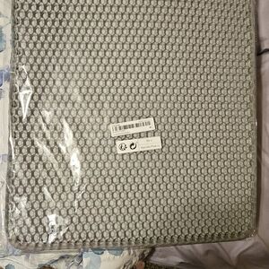Non-Slip Textured Gray Cat Litter Mat